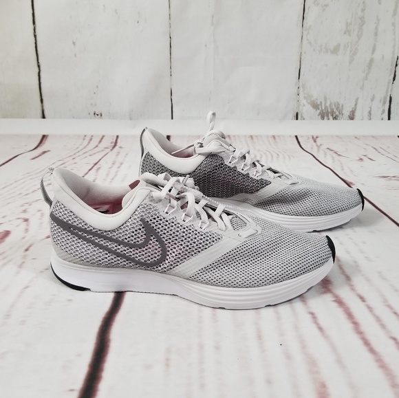 Details about Nike Wmns Zoom Strike Vast Grey Gunsmoke Womens Running Shoes AJ0188 006 Details about Nike Wmns Zoom Strike Vast Grey Gunsmoke Womens Running Shoes AJ0188 006